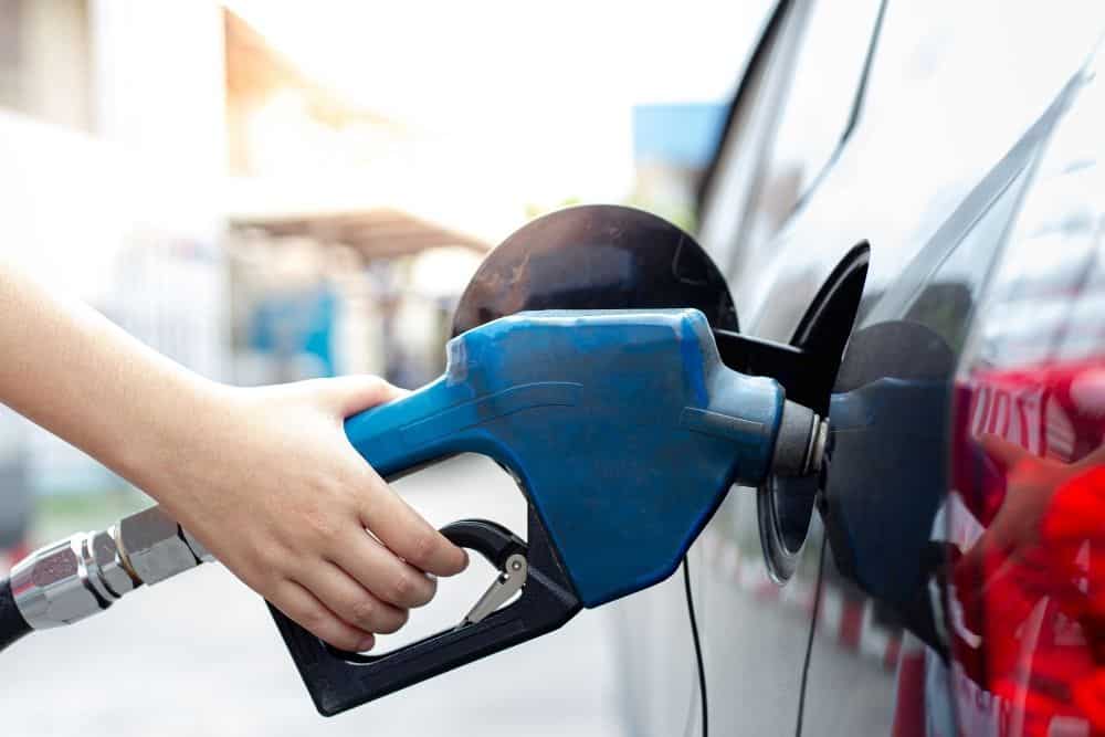 How to save on petrol costs in Australia: our top tips